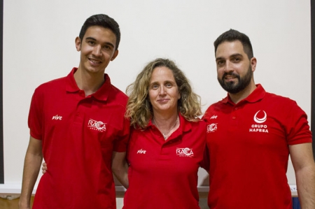Maribel Piñar junto a Julio Molina (a la derecha en la foto) y David García (izquierda) (ÁLVARO BARBERO) Maribel Piñar junto a Julio Molina (a la derecha en la foto) y David García (izquierda) (ÁLVARO BARBERO)