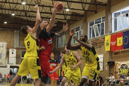 Guille Rubio ha sido el máximo anotador del Covirán Granada (PHOTOGRAPHERS SPORTS) Guille Rubio ha sido el máximo anotador del Covirán Granada (PHOTOGRAPHERS SPORTS)