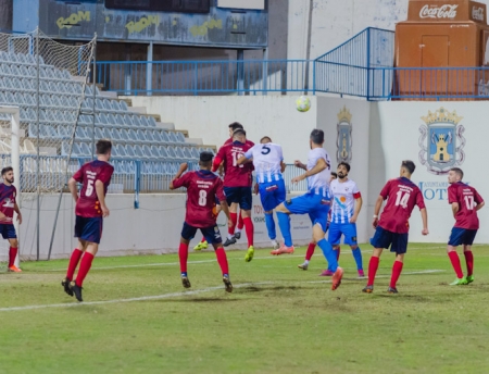 Motril y Alhaurín de la Torre disputaron un igualado encuentro (SEMANARIO MUCHO DEPORTE) Motril y Alhaurín de la Torre disputaron un igualado encuentro (SEMANARIO MUCHO DEPORTE)