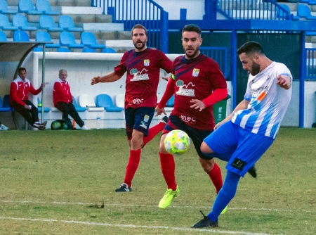 Juanfran en una acción de un partido de esta temporada (SEMANARIO MUCHO DEPORTE) Juanfran en una acción de un partido de esta temporada (SEMANARIO MUCHO DEPORTE)