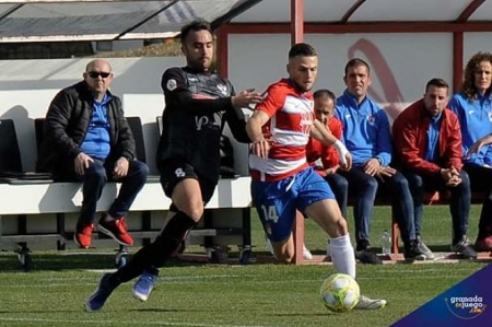 El Recreativo no pudo con el Talavera (JOSÉ M. BALDOMERO)