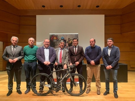 La Vuelta Ciclista a ANdalucia recorrerá varios municipios de la provincia (JOSÉ VELASCO) La Vuelta Ciclista a ANdalucia recorrerá varios municipios de la provincia (JOSÉ VELASCO)
