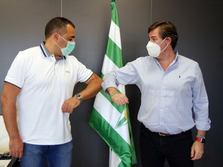 Imagen de la presentación de Germán Crespo (CÓRDOBA CF) Imagen de la presentación de Germán Crespo (CÓRDOBA CF)