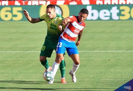 Darwin Machís en una acción de ataque de los locales ante la SD Eibar (JOSÉ M. BALDOMERO) Darwin Machís en una acción de ataque de los locales ante la SD Eibar (JOSÉ M. BALDOMERO)