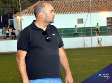 Manolo Rojas continuará en el Atarfe (LÁZARO)