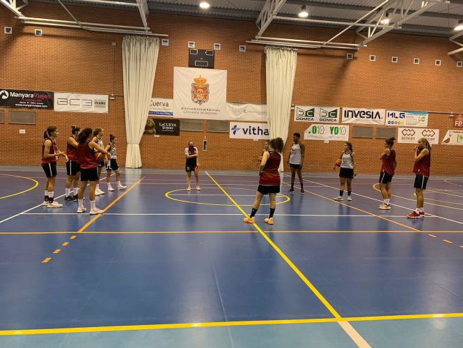 Entrenamiento del Hafesa Granada en el `Paquillo Fernández` (RACA)
