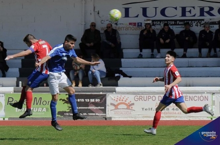 La Tercera División puede volver con público (JOSÉ M. BALDOMERO) La Tercera División puede volver con público (JOSÉ M. BALDOMERO)