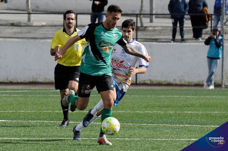 El Huétor Vega abrirá la temporada visitando al Huétor Tájar (JOSÉ M. BALDOMERO) El Huétor Vega abrirá la temporada visitando al Huétor Tájar (JOSÉ M. BALDOMERO)