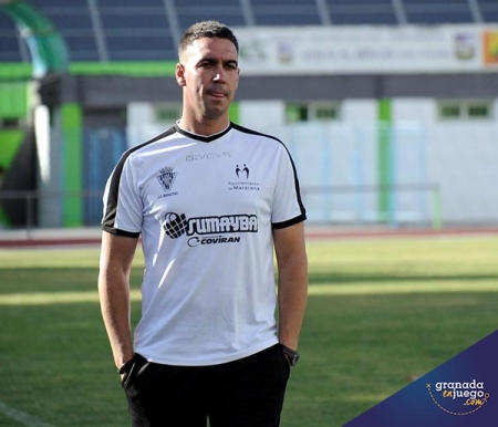 Juan Antonio Milla es el entrenador del Granada CF Cadete (JOSÉ M. BALDOMERO) Juan Antonio Milla es el entrenador del Granada CF Cadete (JOSÉ M. BALDOMERO)