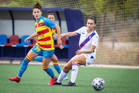 Esther González, durante el encuentro de la última jornada ante el Eibar (LEVANTE UD) Esther González, durante el encuentro de la última jornada ante el Eibar (LEVANTE UD)