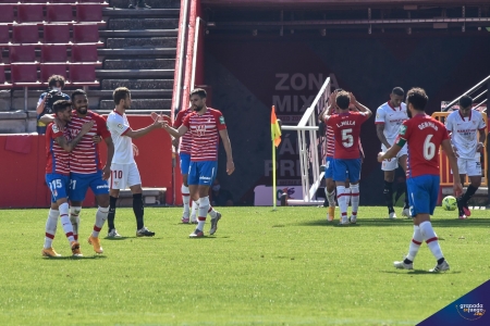 El Granada quiere seguir con su excelente racha de resultados (JOSÉ M. BALDOMERO) El Granada quiere seguir con su excelente racha de resultados (JOSÉ M. BALDOMERO)
