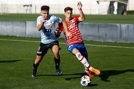 El Recreativo derrotó al Yeclano (GRANADA CF) El Recreativo derrotó al Yeclano (GRANADA CF)