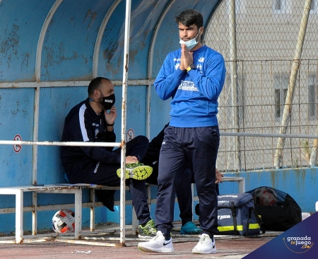 Jaime Morente deja de ser entrenador de la UD Maracena Jaime Morente deja de ser entrenador de la UD Maracena