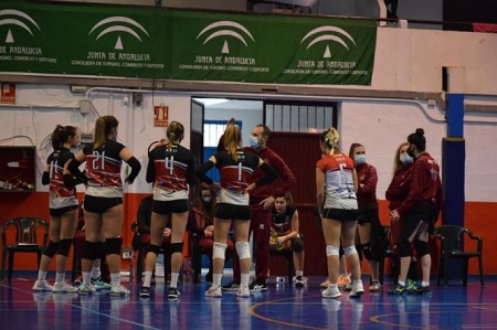 Esteban Férriz da instrucciones durante un tiempo muerto (ACV´!6) Esteban Férriz da instrucciones durante un tiempo muerto (ACV´!6)