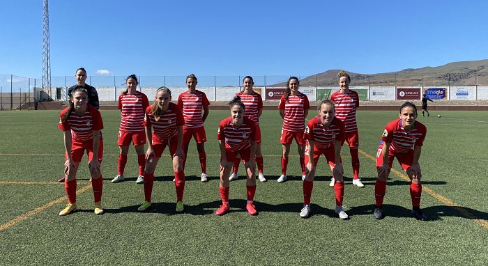 Once titular del Granada Femenino esta mañana en el campo del Juan Grande (GCF FEMENINO)