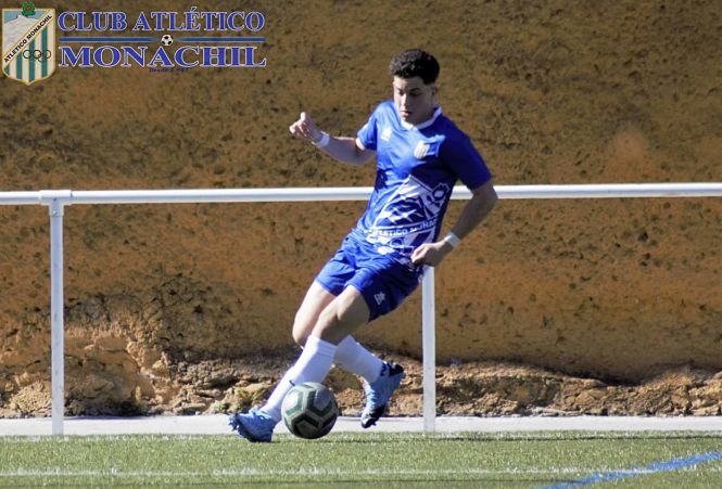 El Atlético Monachil empató en Salar (HELIO FENI / ATLÉTICO MONACHIL) 