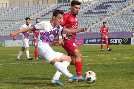El Loja mereció más ante el Real Jaén (REAL JAÉN)