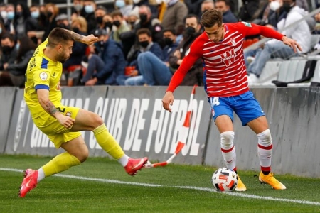 El Recreativo sumó su segunda victoria consecutiva (CANTERA NAZARÍ) El Recreativo sumó su segunda victoria consecutiva (CANTERA NAZARÍ)