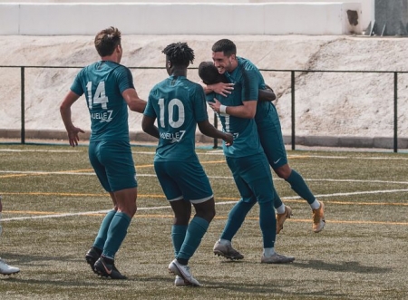 El Almuñécar City venció al Dúrcal (CD ALMUÑECAR CITY) 