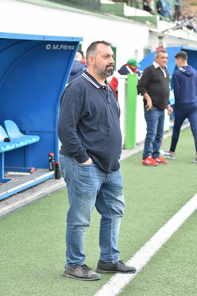 Miguel Ángel Ferrer ha dejado de ser entrenador del Gabia Miguel Ángel Ferrer ha dejado de ser entrenador del Gabia