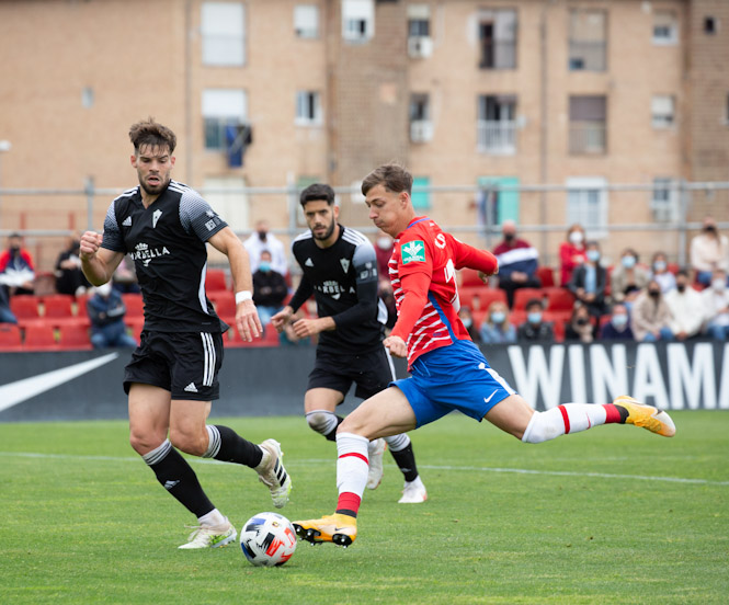 El Recreativo no pudo con el Marbella (GRANADA CF)