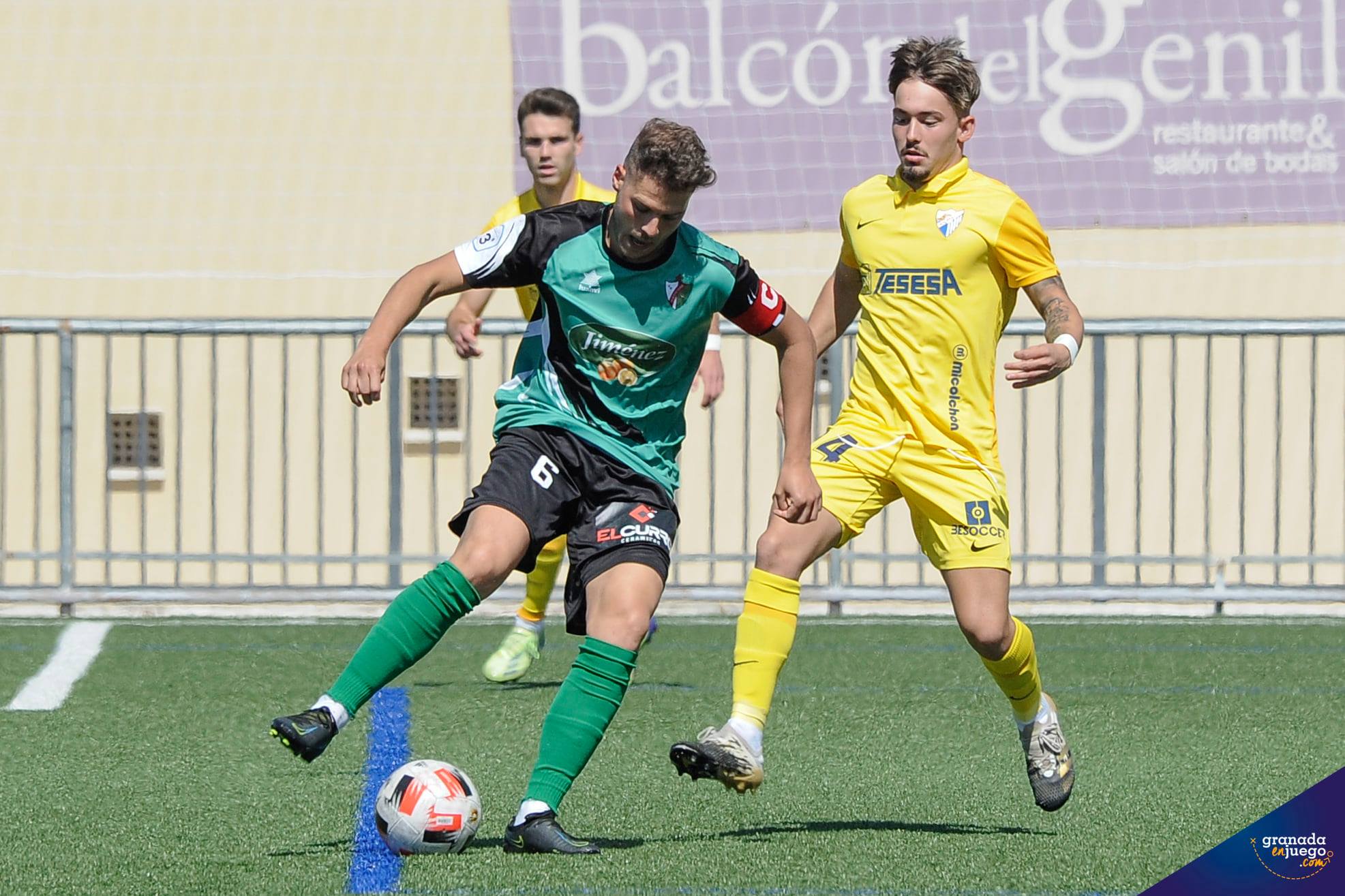 El CD Huétor Vega visita este domingo al Juventud de Torremolinos (J. M. BALDOMERO)