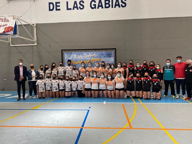 Equipo de voleibol infantil femenino  del C.V Sierra Elvira – Las Gabias (AYTO. LAS GABIAS) 