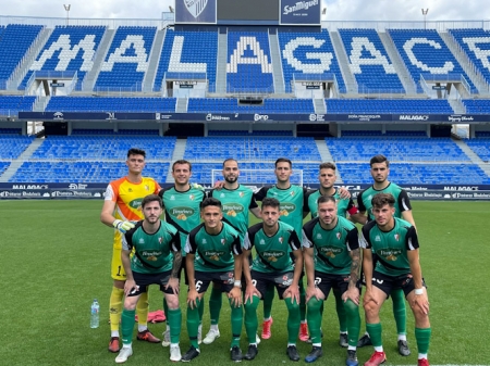 Once inicial del Huétor Vega en `La Rosaleda` (CD HUÉTOR VEGA) Once inicial del Huétor Vega en `La Rosaleda` (CD HUÉTOR VEGA)