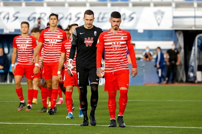 El Recreativo jugará en el `Nuevo Los Carmenes` (GRANADA CF)