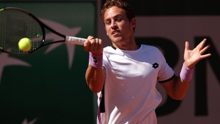 Roberto Carballés, batido por Mikael Ymer en primera ronda de Roland Garros (ADAM PRETTY - ADAM PRETTY / GETTY) Roberto Carballés, batido por Mikael Ymer en primera ronda de Roland Garros (ADAM PRETTY - ADAM PRETTY / GETTY)