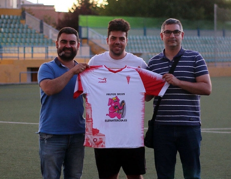 Presentación de Alberto Chacón como entrenador del Guadix (GUADIX CF) Presentación de Alberto Chacón como entrenador del Guadix (GUADIX CF)