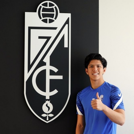 Leo Sepúlveda ya es jugador del Recreativo (GRANADA CF) Leo Sepúlveda ya es jugador del Recreativo (GRANADA CF)