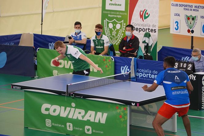 Imagen de un partido del Covirán Huétor Vega (HUÉTOR VEGA TM)