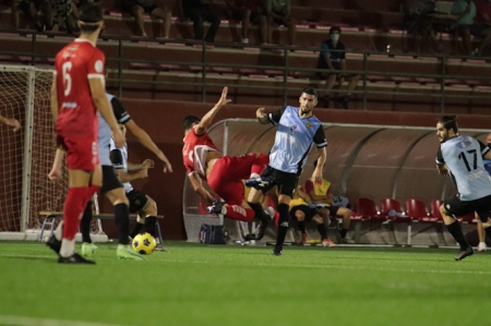 Rincón y Arenas disputaron un partido de mucha intensidad (JORGE LOZANO) 