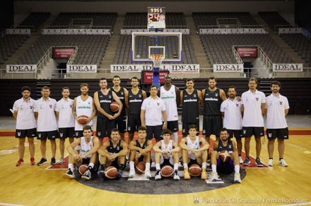 El Covirán Granada ha iniciado la pretemporada (FERMÍN RODRÍGUEZ / FUNDACIÓN CB GRANADA) El Covirán Granada ha iniciado la pretemporada (FERMÍN RODRÍGUEZ / FUNDACIÓN CB GRANADA)