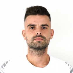 Roger Lamesa, entrenador del Granada Femenino, valoró muy positivamente el primer triunfo en liga de su equipo (GCF)
