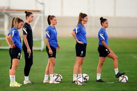 El Granada Femenino retornará a la competición este domingo frente al Tacuense tras el parón internacional (GCF)
