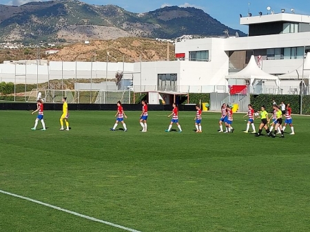 El Granada Femenino cosechó su primera derrota de la temporada en casa ante el Córdoba (FRAN CALVO) El Granada Femenino cosechó su primera derrota de la temporada en casa ante el Córdoba (FRAN CALVO)