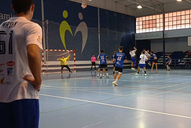 Imagen del partido ante Palma del Río (BM MARACENA) 