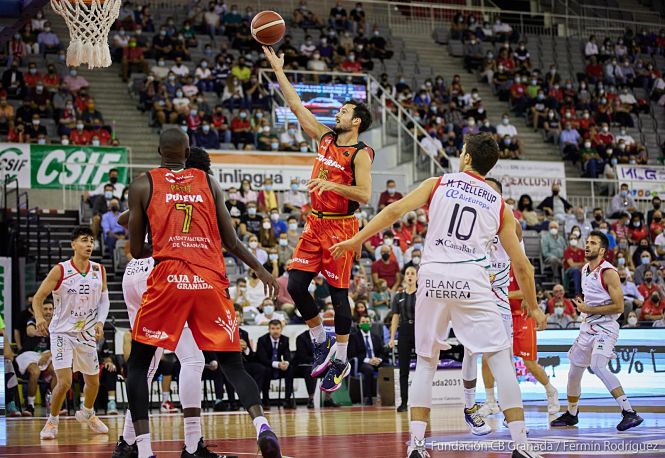 Petit Niang seguirá siendo baja (FERMÍN RODRÍGUEZ / FUNDACION-CBG) 