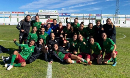El Granada Femenino completó su mejor actuación de la temporada en el estadio del Pozoalbense, donde puso fin a una racha de tres partidos sin ganar (GCF FEMENINO) El Granada Femenino completó su mejor actuación de la temporada en el estadio del Pozoalbense, donde puso fin a una racha de tres partidos sin ganar (GCF FEMENINO)