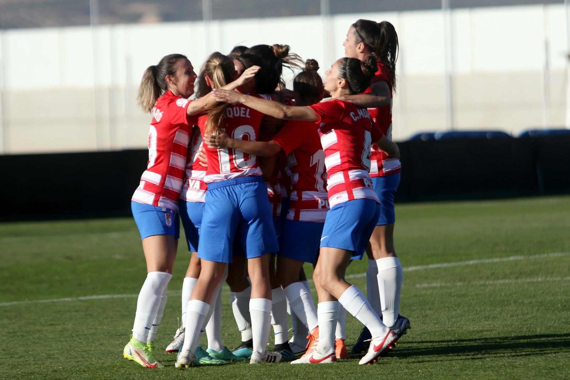 El Granada Femenino sumó su tercer triunfo en una semana a costa del Alba Fundación (JOSÉ VELASCO / GRJ)