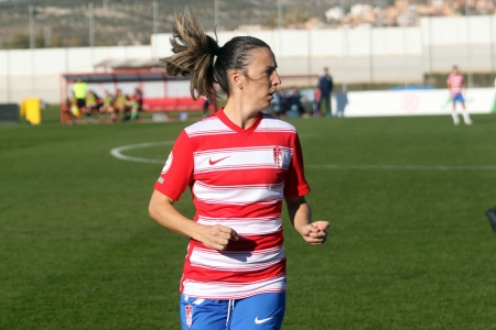 Mascaró, durante un partido anterior con el Granada Femenino (JOSÉ VELASCO / GRJ) Mascaró, durante un partido anterior con el Granada Femenino (JOSÉ VELASCO / GRJ)