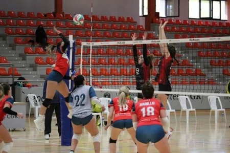 Imagen del partido del Universidad de Granada femenino (DEPORTES UGR) Imagen del partido del Universidad de Granada femenino (DEPORTES UGR)