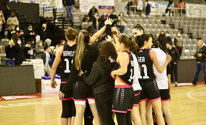El Manuela Fundación Raca quiere hacerse fuertes en el Palacio (RACA) 