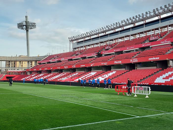 El Granada cierra el 2021 recibiendo al vigente campeón de liga en `Los Cármenes` (FRAN CALVO)