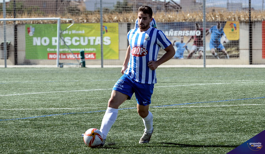 El CF Motril juega este domingo en casa ante el At. Porcuna (JOSÉ M. BALDOMERO)