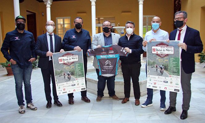 Presentación de la marcha ciclista Gran Fondo Guad al Xenil (DIPUTACIÓN DE GRANADA) 