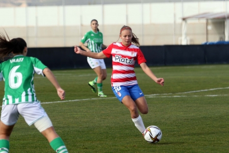 El Granada Femenino afrontará el parón igualado a puntos con el Alhama (JOSÉ VELASCO / GRJ) El Granada Femenino afrontará el parón igualado a puntos con el Alhama (JOSÉ VELASCO / GRJ)