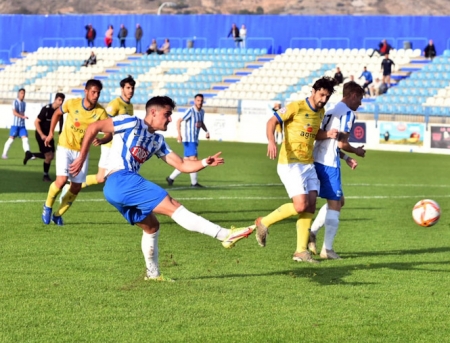 Bolívar no tuvo su día (SEMANARIO MUCHO DEPORTE / ARCHIVO) Bolívar no tuvo su día (SEMANARIO MUCHO DEPORTE / ARCHIVO)